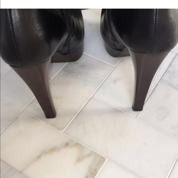 ❌SOLD❌🌟HP🌟STUART WEITZMAN KNEE HIGH BOOTS - Picture 4 of 5